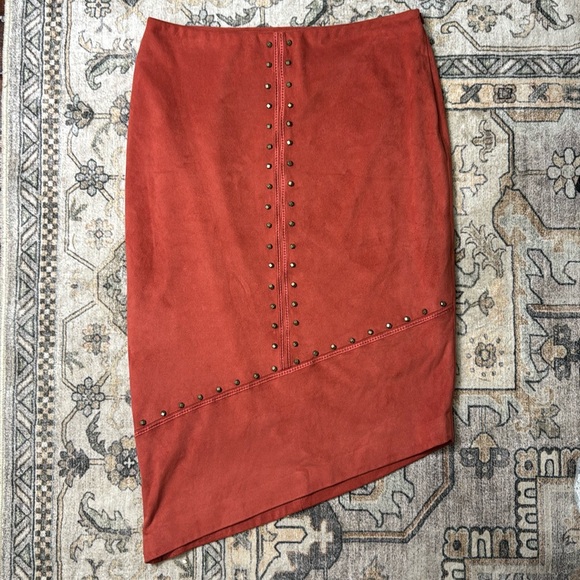 Bisou Bisou Dresses & Skirts - BISOU BISOU Pumpkin Orange Faux Suede Studded Fall Skirt Western SZ 6